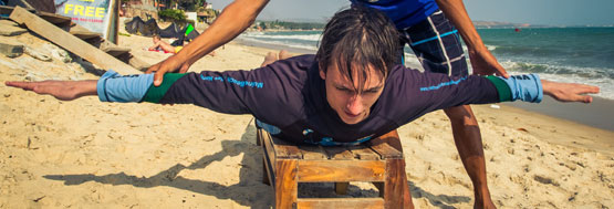 beginners surfing lessons